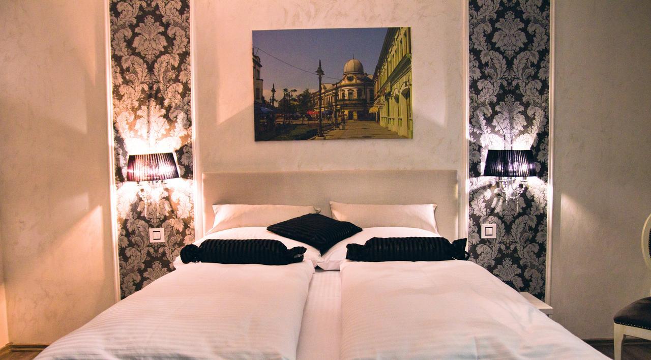 Hotel Bakarni Lonac Brcko Bagian luar foto