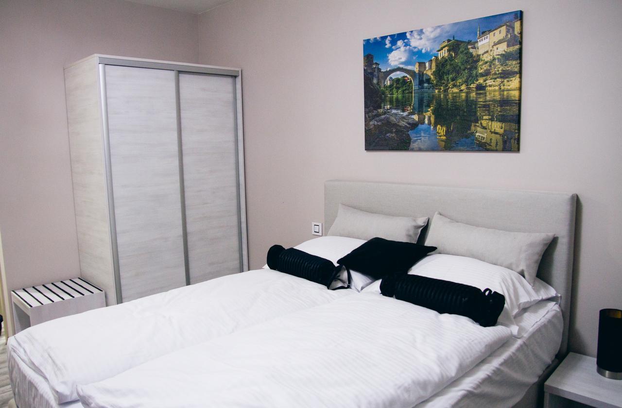 Hotel Bakarni Lonac Brcko Bagian luar foto